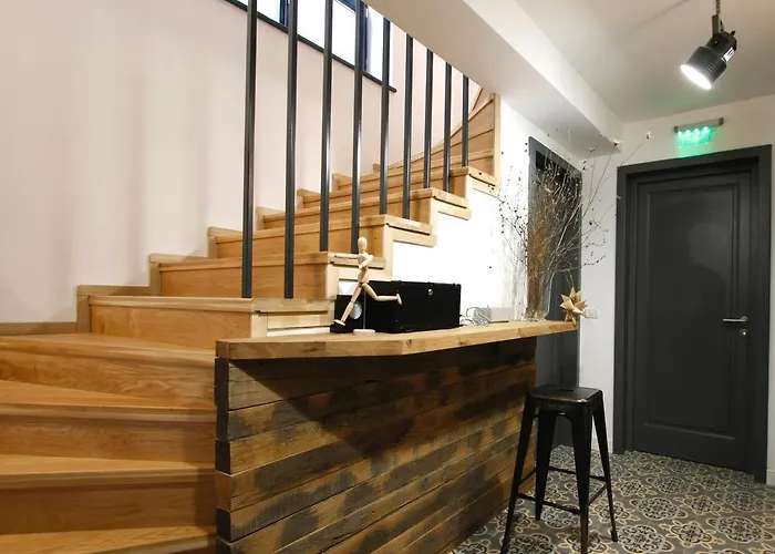 The Pines Boutique Villa