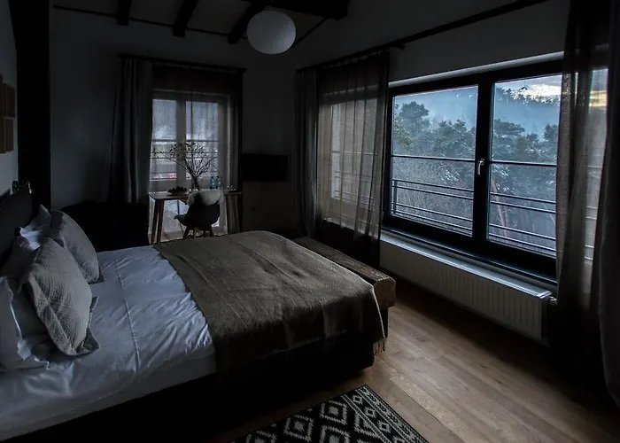 The Pines Boutique Villa